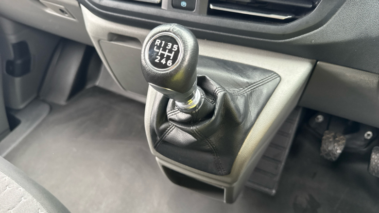 Ford Transit Custom 300 L1 Diesel Fwd 2.0 EcoBlue 136ps H1 Van Limited